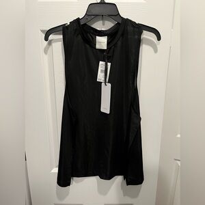 NWT! Varley top